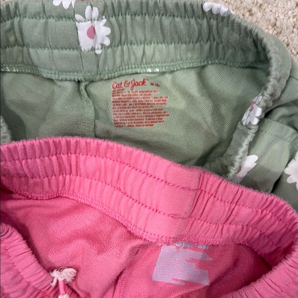 5 Pairs Lot of Multi-Color Cat & Jack Shorts (Target) medium 8 - Picture 6 of 8